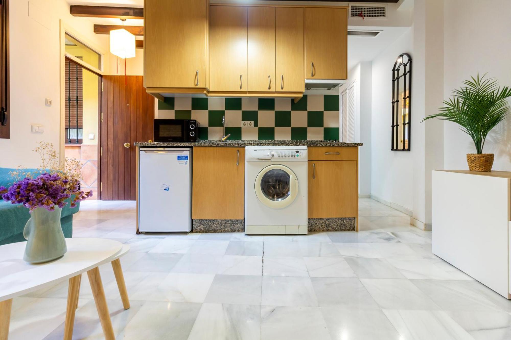 Alohamundi Pureza III Apartment Seville Exterior photo