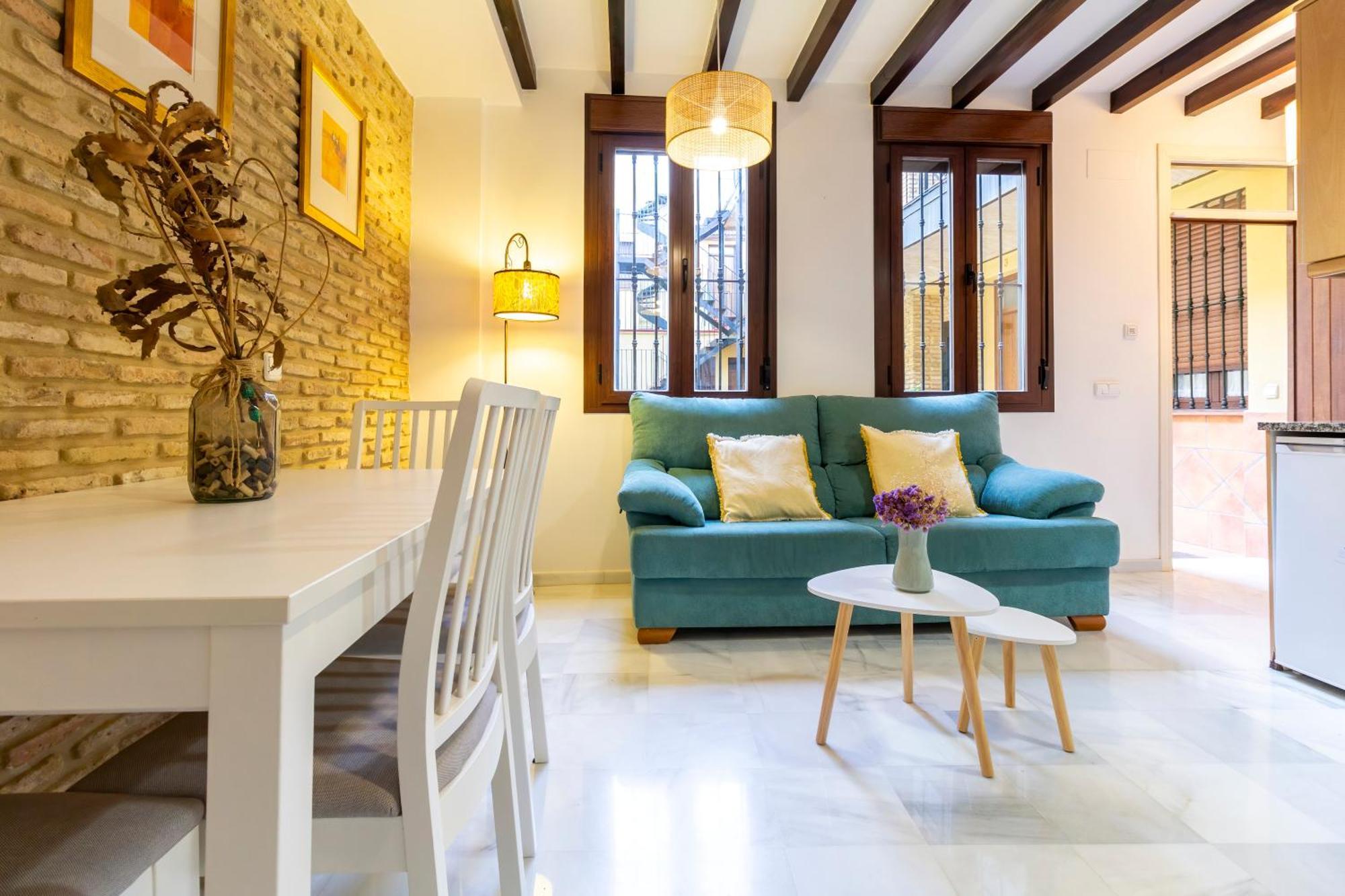 Alohamundi Pureza III Apartment Seville Exterior photo